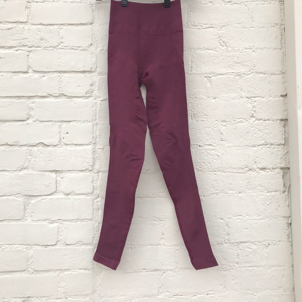 Lululemon Zone In Leggings in Maroon Full Length
